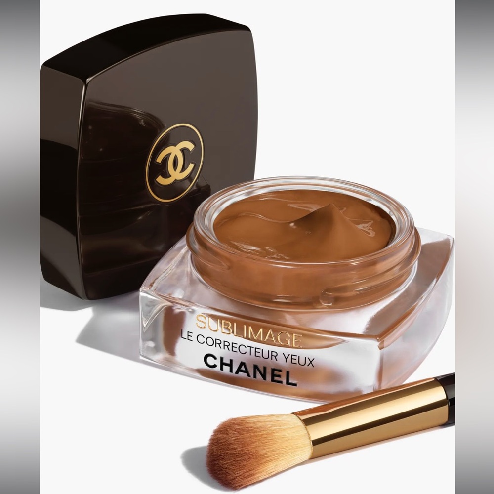 CHANEL - SUBLIMAGE LE CORRECTEUR YEUX. NEW & UNOPENED! Shade 132